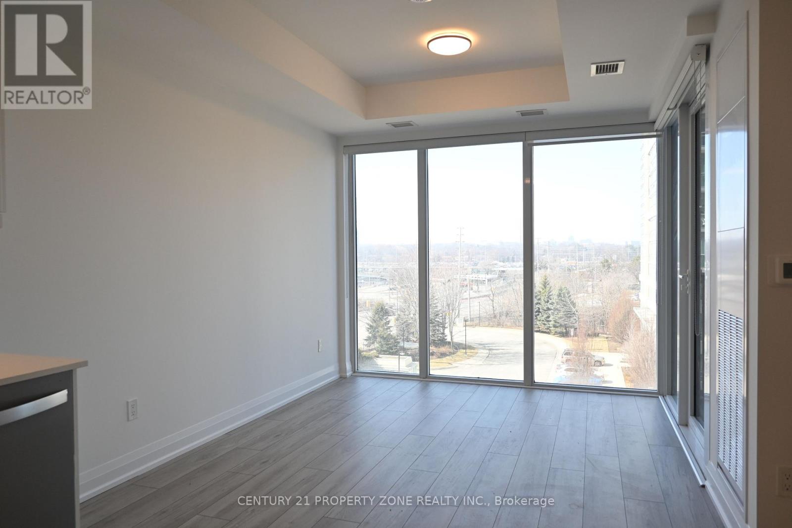 501 - 1035 Southdown Road, Mississauga, Ontario  L5J 0A2 - Photo 9 - W12817308