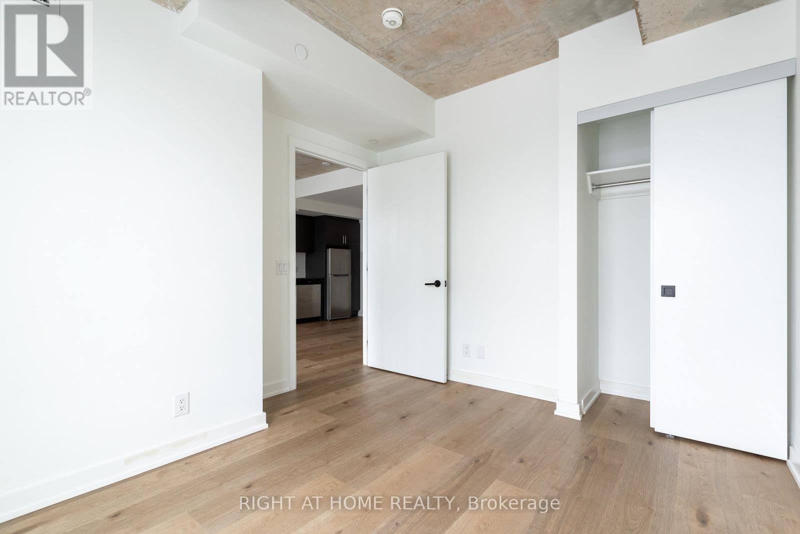 405 - 7 Fairbank Avenue W, Toronto, Ontario  M6E 3Y5 - Photo 16 - W12869152