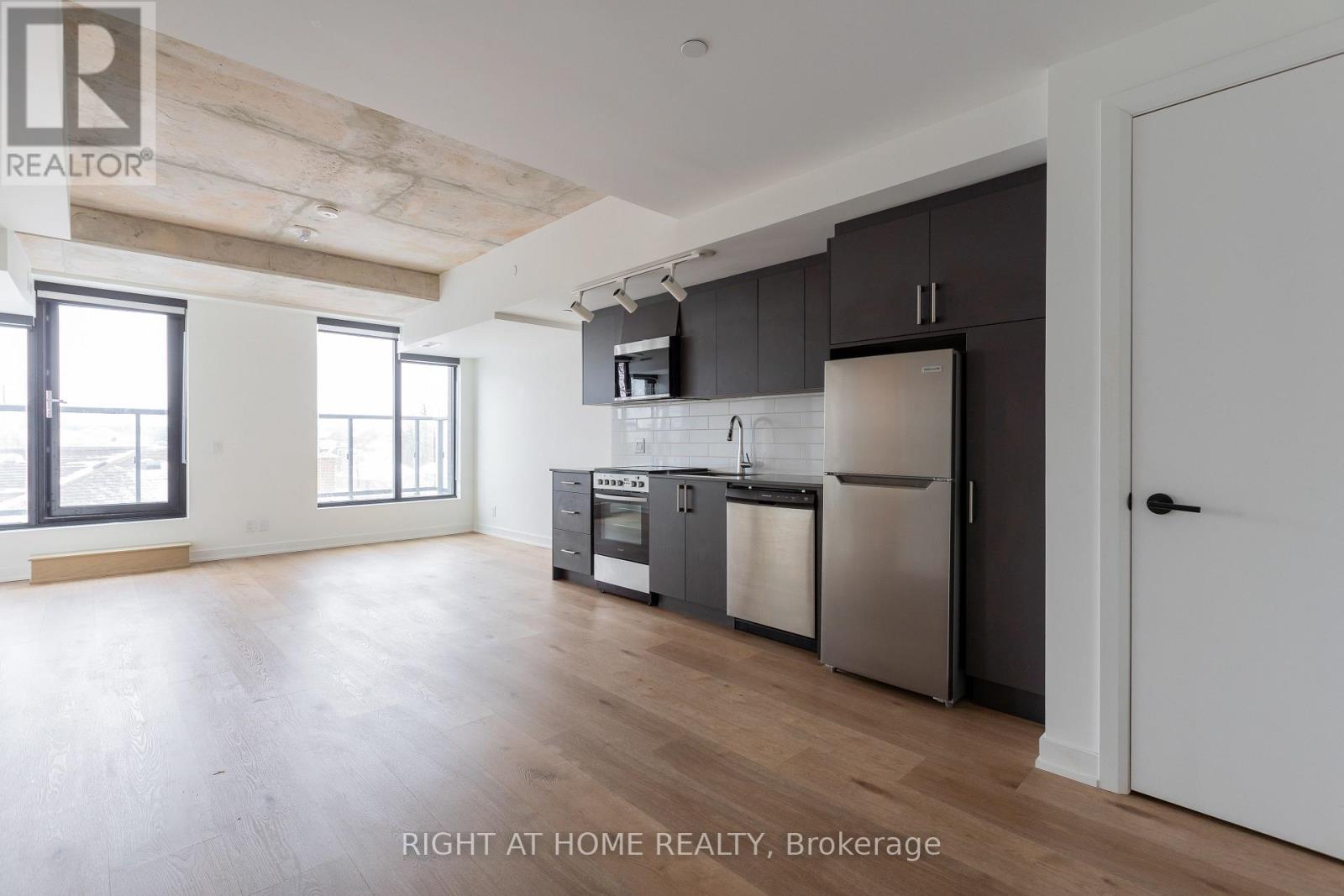 405 - 7 Fairbank Avenue W, Toronto, Ontario  M6E 3Y5 - Photo 31 - W12869152