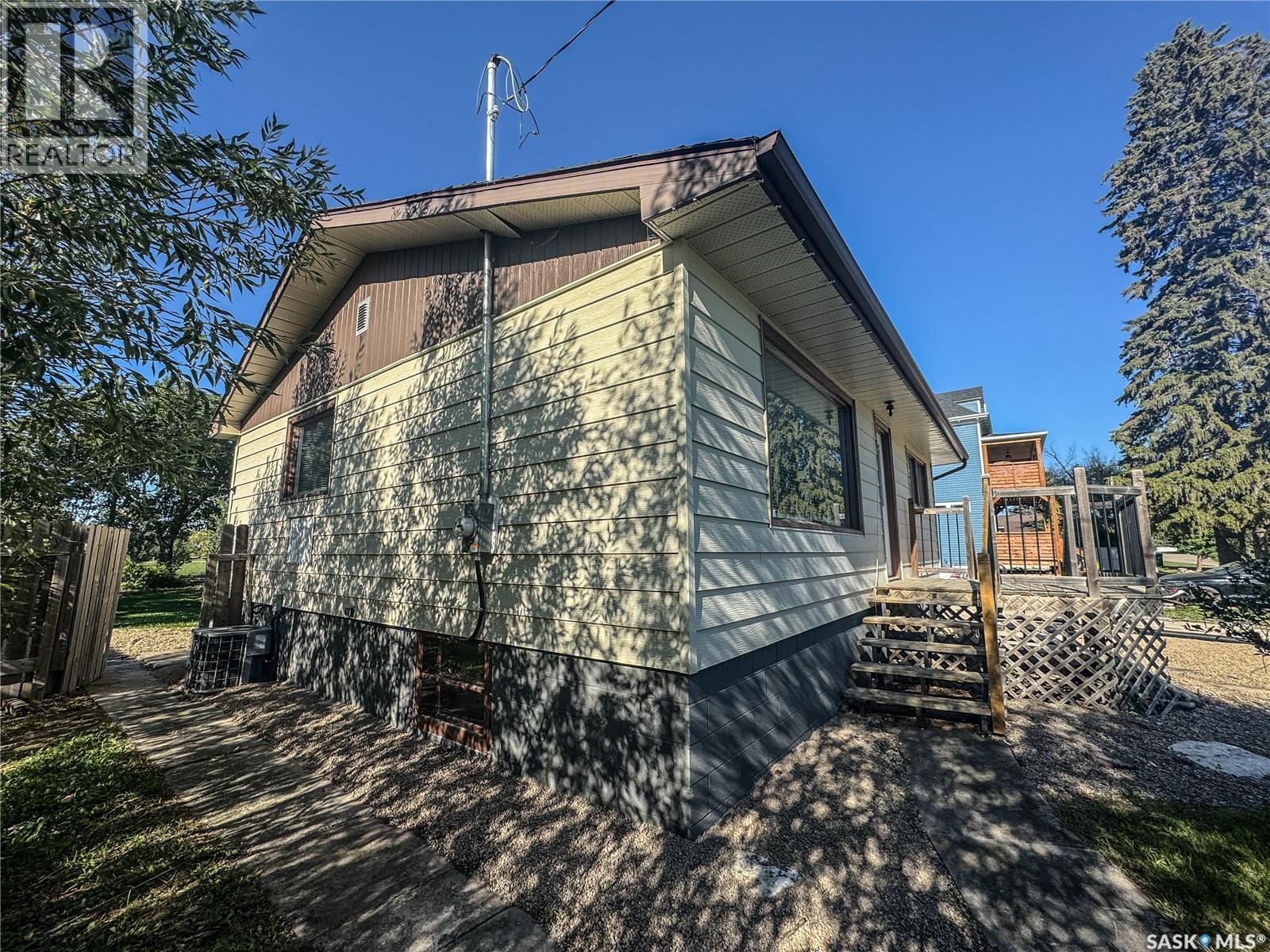 806 Houghton Street, Indian Head, Saskatchewan  S0G 2K0 - Photo 33 - SK030153