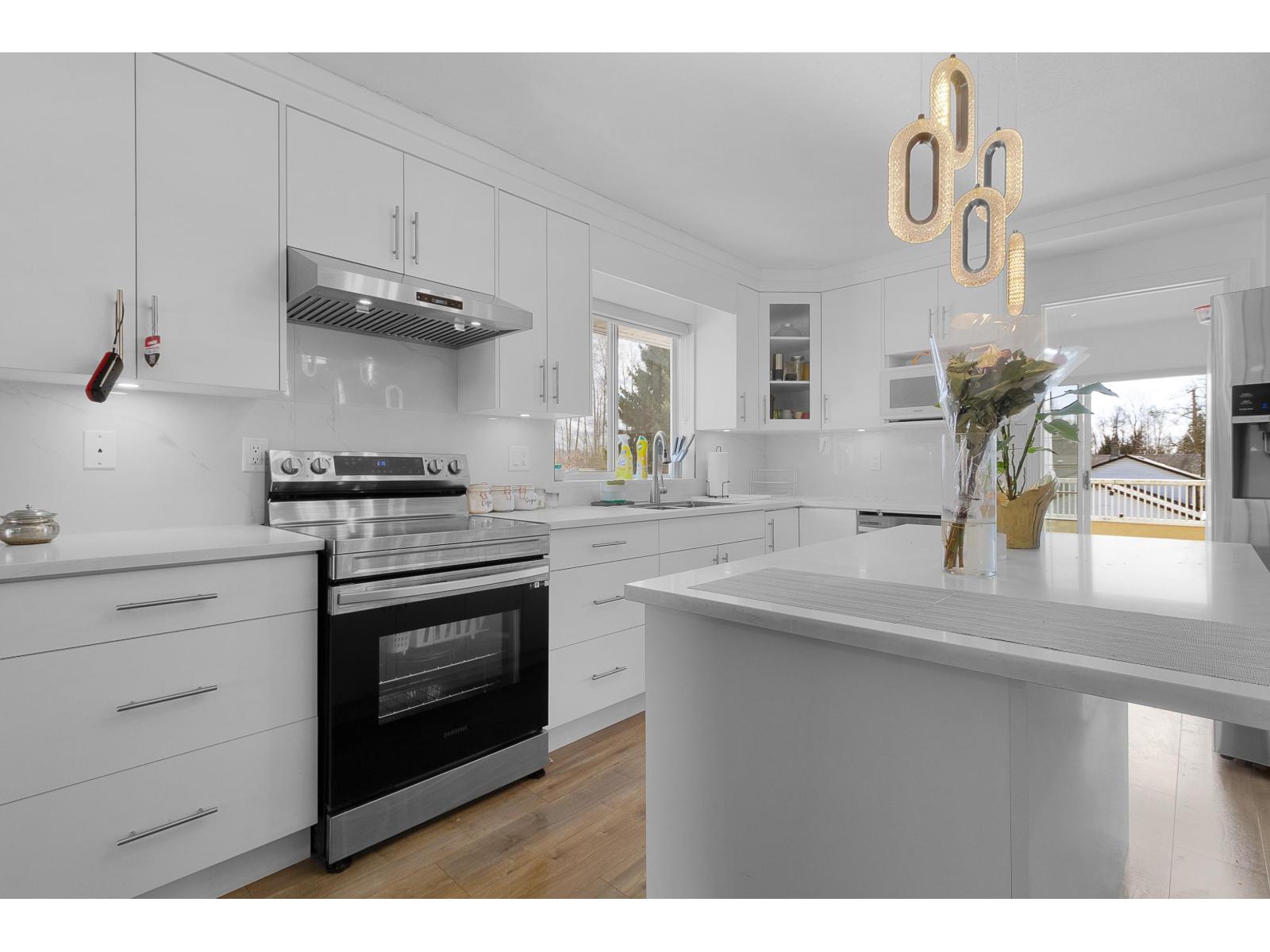 31021 Creekside Drive, Abbotsford, British Columbia  V2T 5J9 - Photo 16 - R3098285