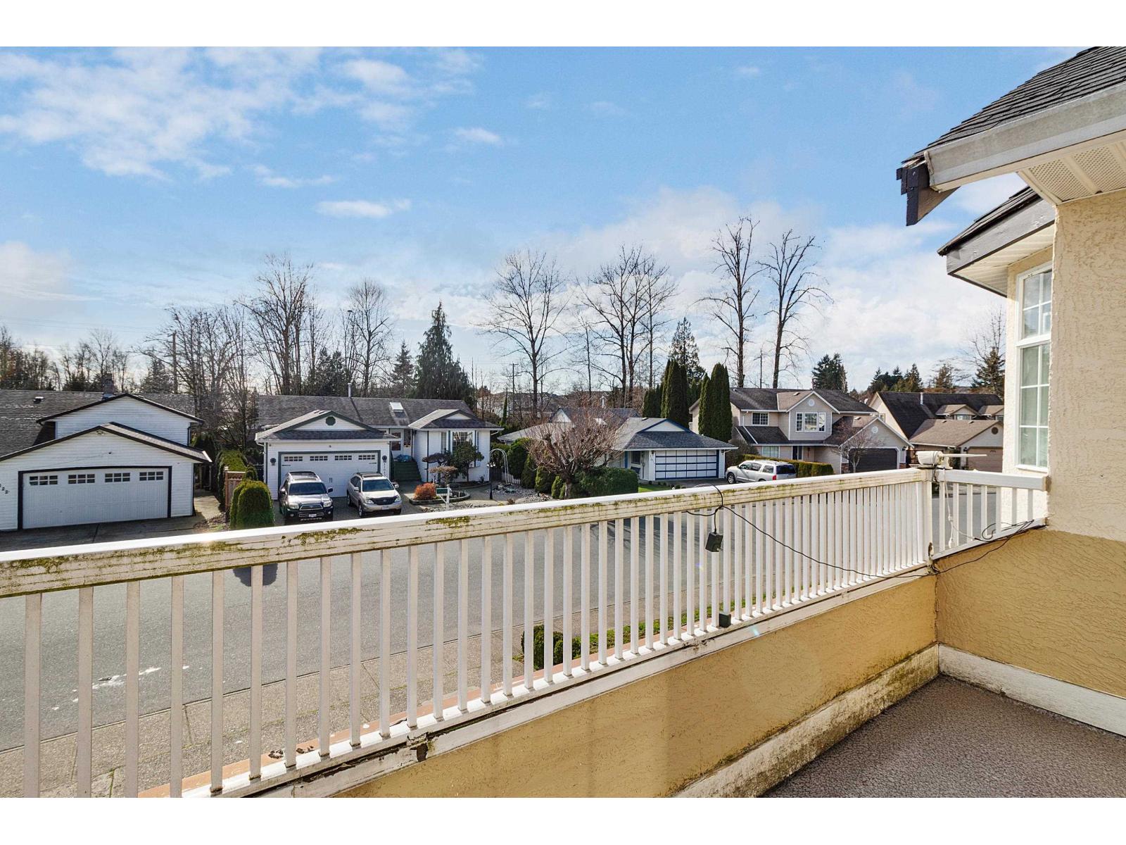 31021 Creekside Drive, Abbotsford, British Columbia  V2T 5J9 - Photo 22 - R3098285