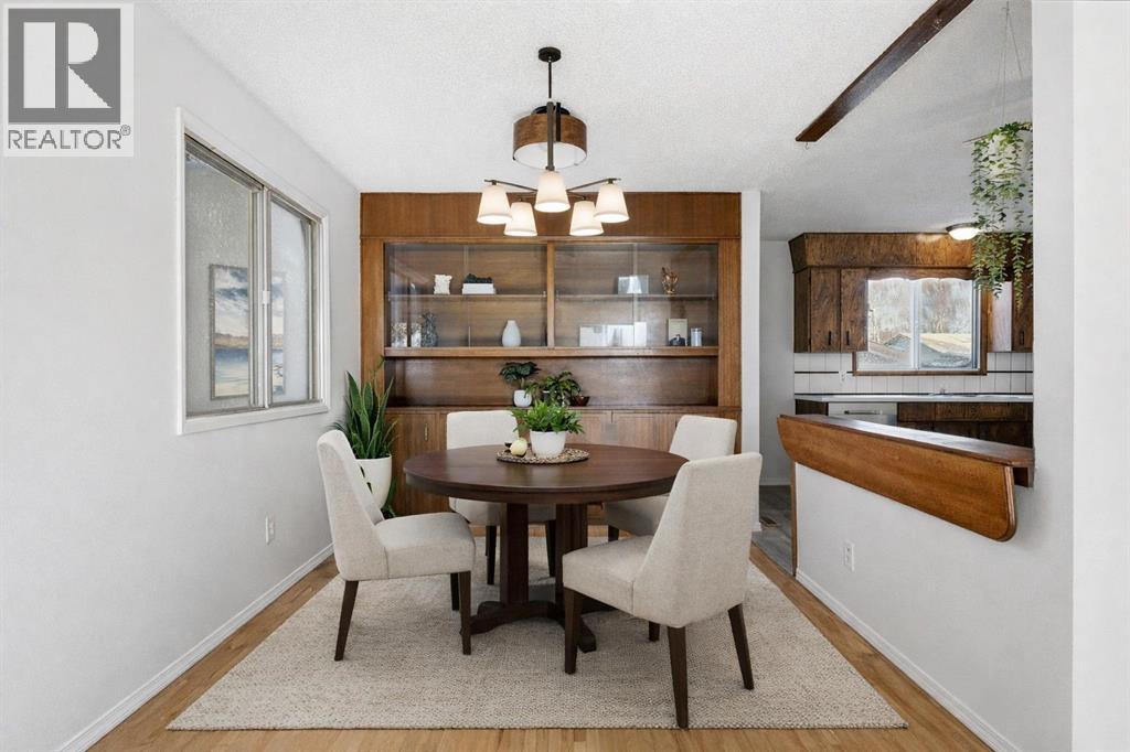 5720 Madigan Drive Ne, Calgary, Alberta  T2A 4P5 - Photo 6 - A2287526