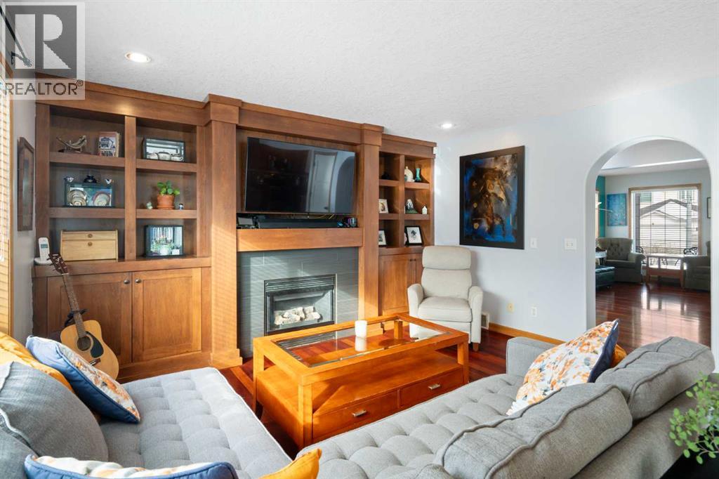 64 Woodside Park Nw, Airdrie, Alberta  T4B 2J9 - Photo 15 - A2289750