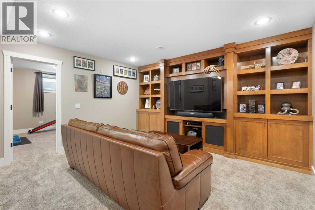 64 Woodside Park Nw, Airdrie, Alberta  T4B 2J9 - Photo 40 - A2289750