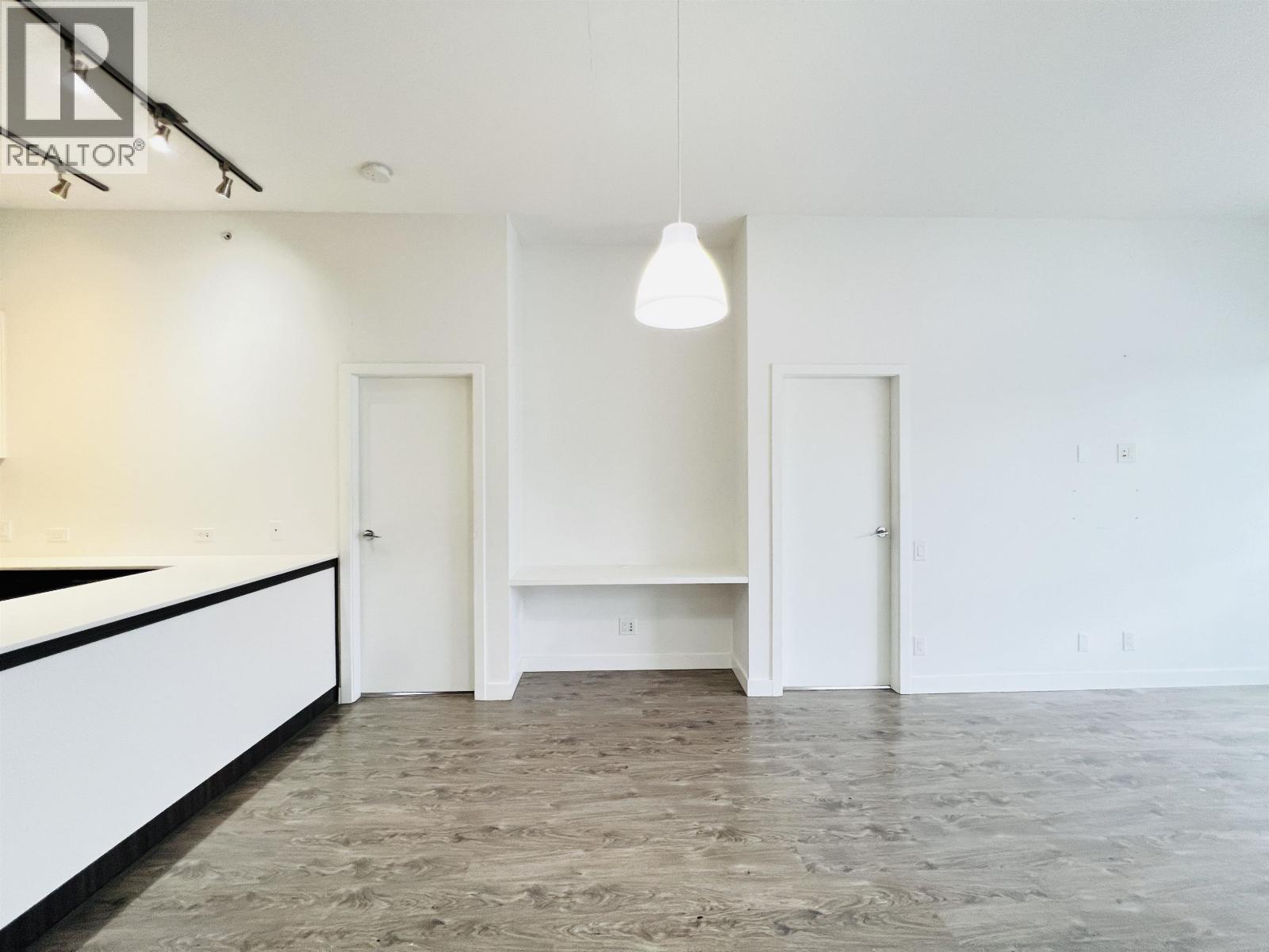 409 545 Foster Avenue, Coquitlam, British Columbia  V3J 0B3 - Photo 5 - R3098586