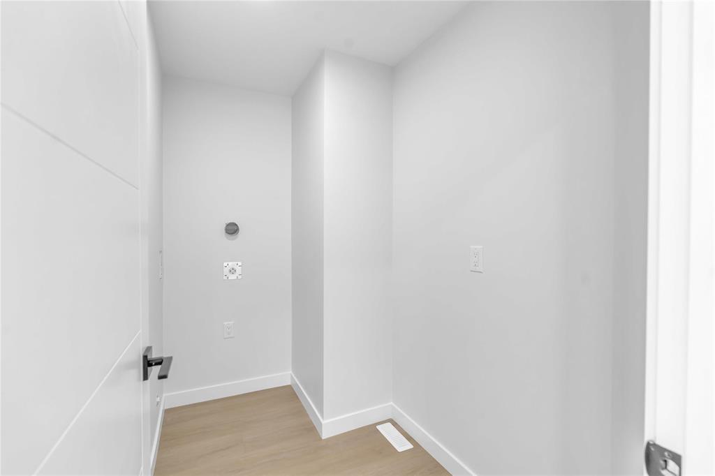 474 Ferry Road, Winnipeg, Manitoba  R3J 1W6 - Photo 22 - 202604298