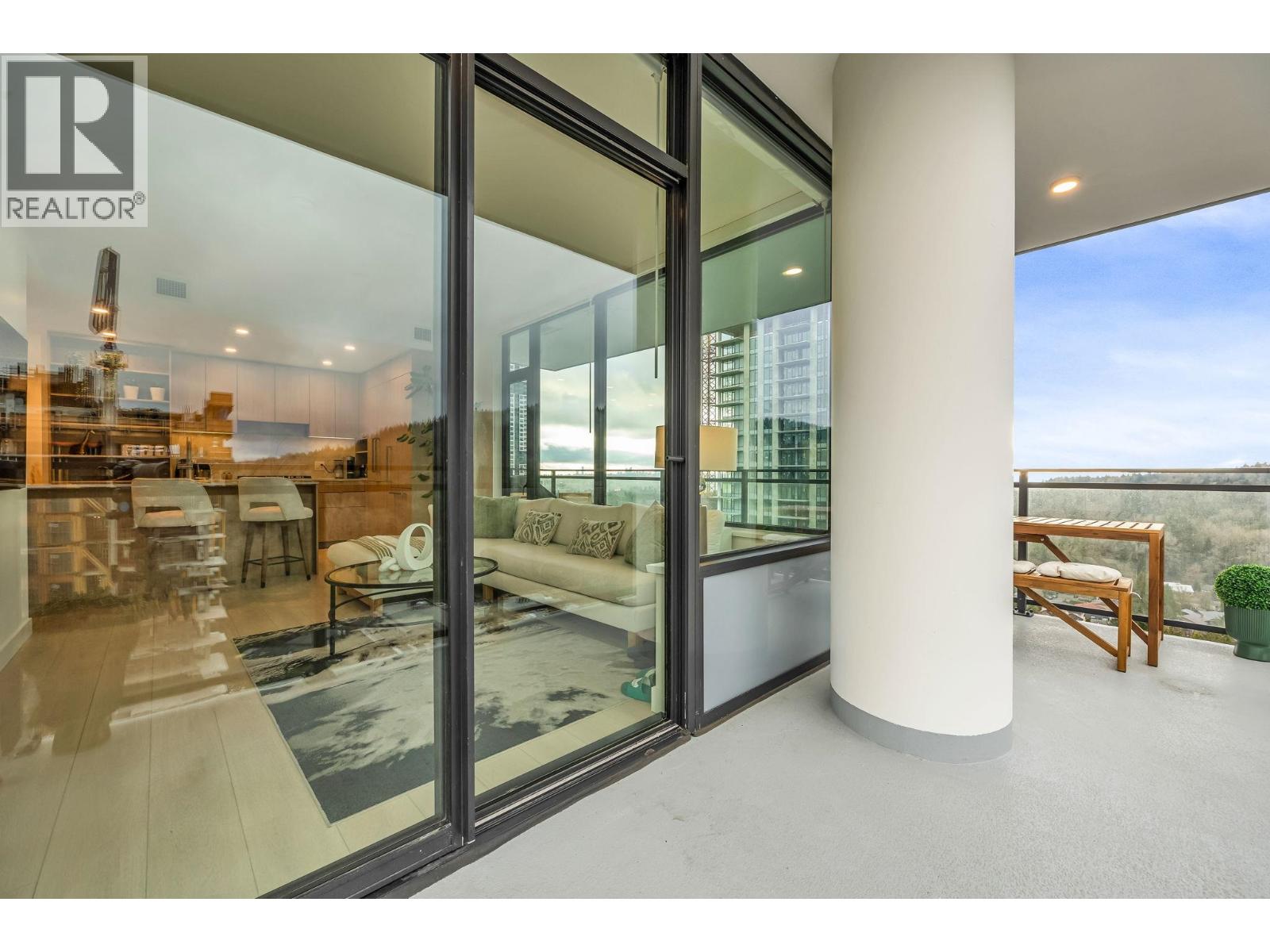 1705 626 Claremont Street, Coquitlam, British Columbia  V3J 0T1 - Photo 19 - R3098045