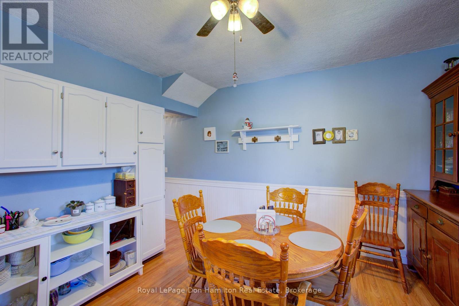 122 King Street, North Perth, Ontario  N0G 1B0 - Photo 33 - X12869212