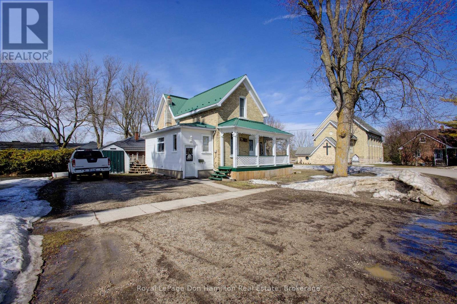 122 King Street, North Perth, Ontario  N0G 1B0 - Photo 4 - X12869212