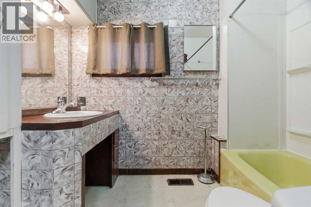 224 1 Street S, Vulcan, Alberta  T0L 2B0 - Photo 18 - A2292387