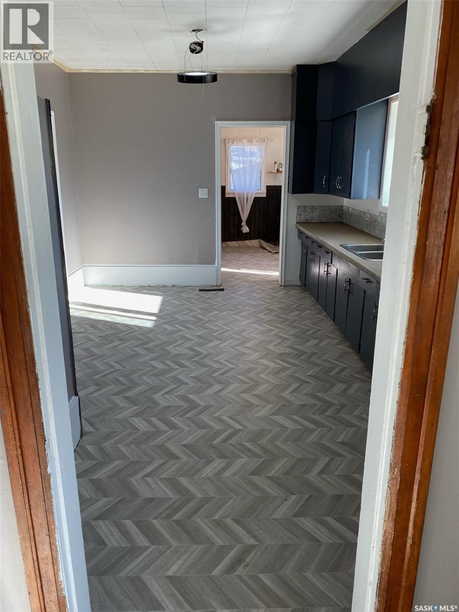 202 1st Avenue Nw, Preeceville, Saskatchewan  S0A 3B0 - Photo 17 - SK030155