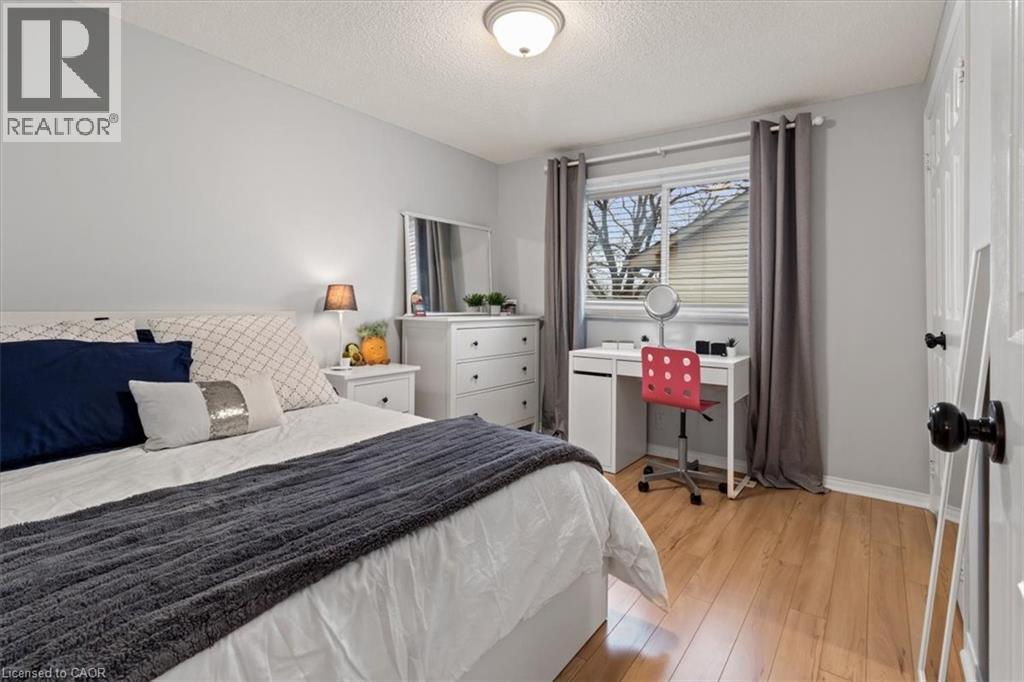 3182 Tania Crescent, Burlington, Ontario  L7M 3M7 - Photo 23 - 40797776