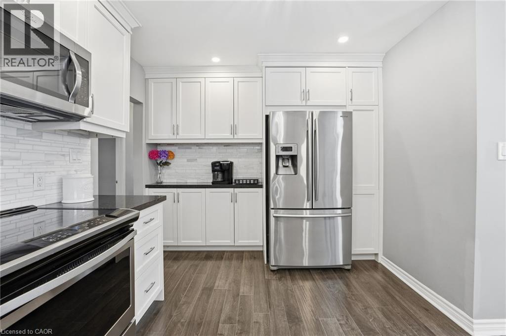 473 Mohawk Road W, Hamilton, Ontario  L9C 1X3 - Photo 22 - 40800367