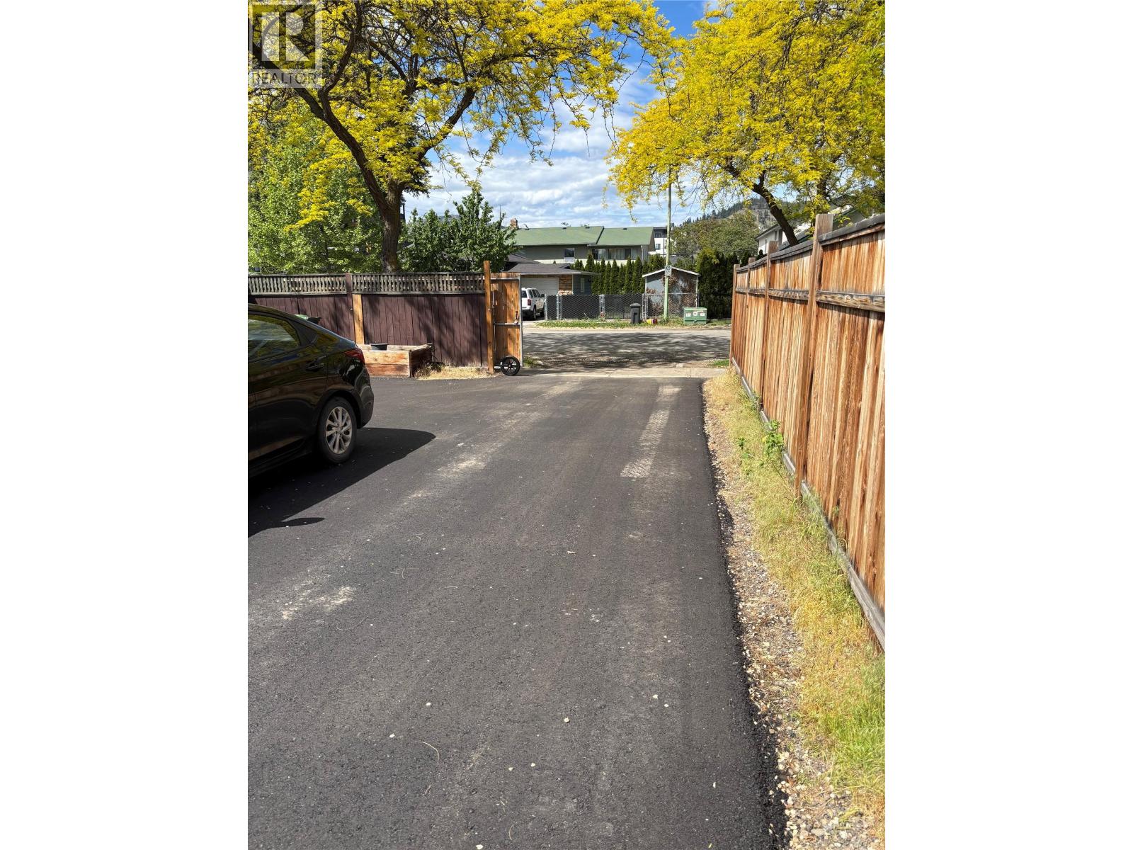 1333 Richter Street, Kelowna, British Columbia  V1Y 2L5 - Photo 40 - 10378653