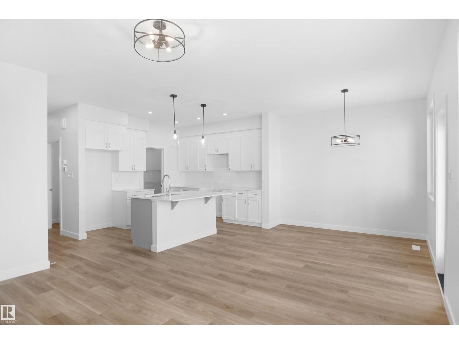 17628 4 St Ne, Edmonton, Alberta  T5Y 4E7 - Photo 7 - E4476816