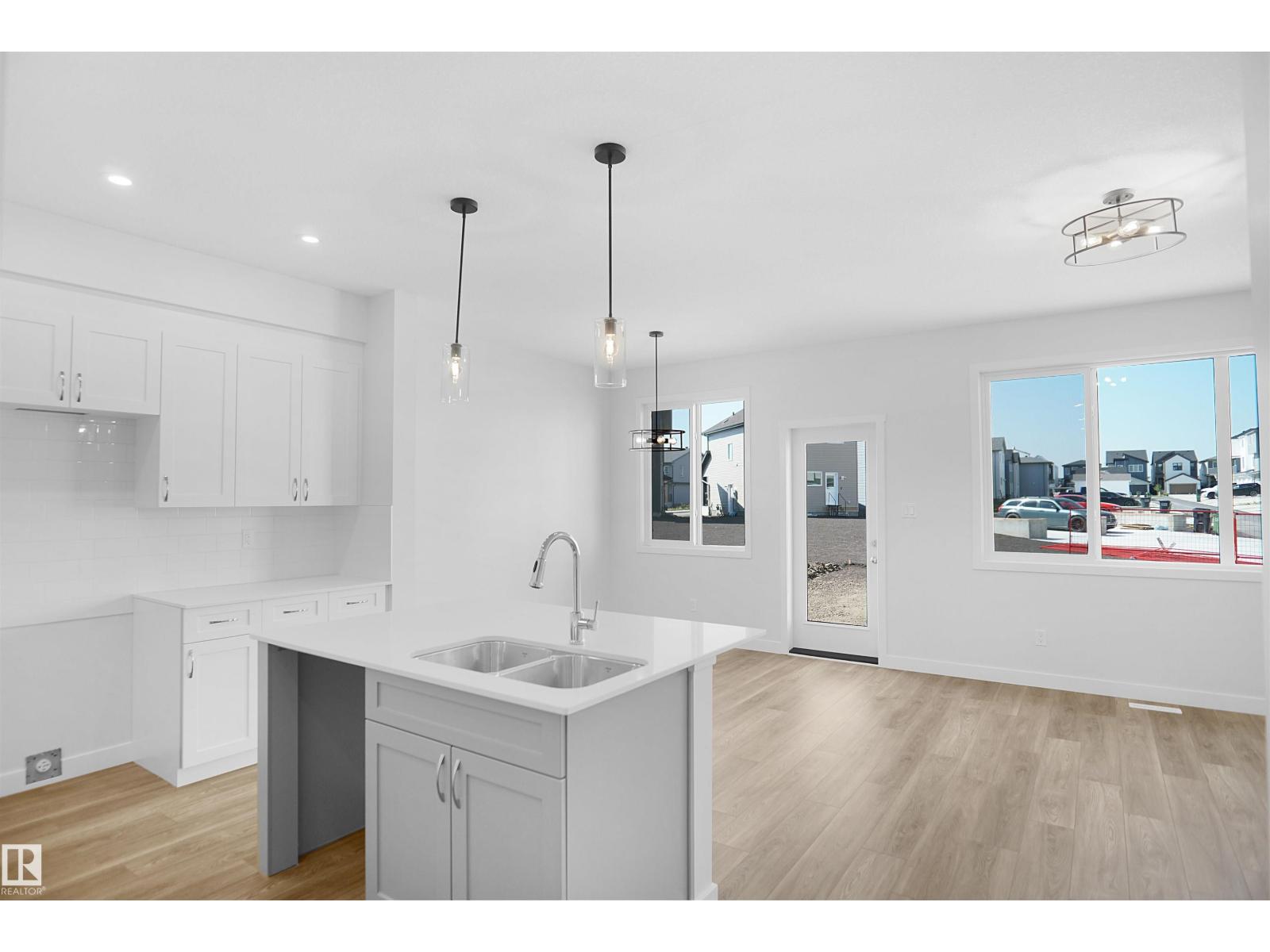 17628 4 St Ne, Edmonton, Alberta  T5Y 4E7 - Photo 10 - E4476816