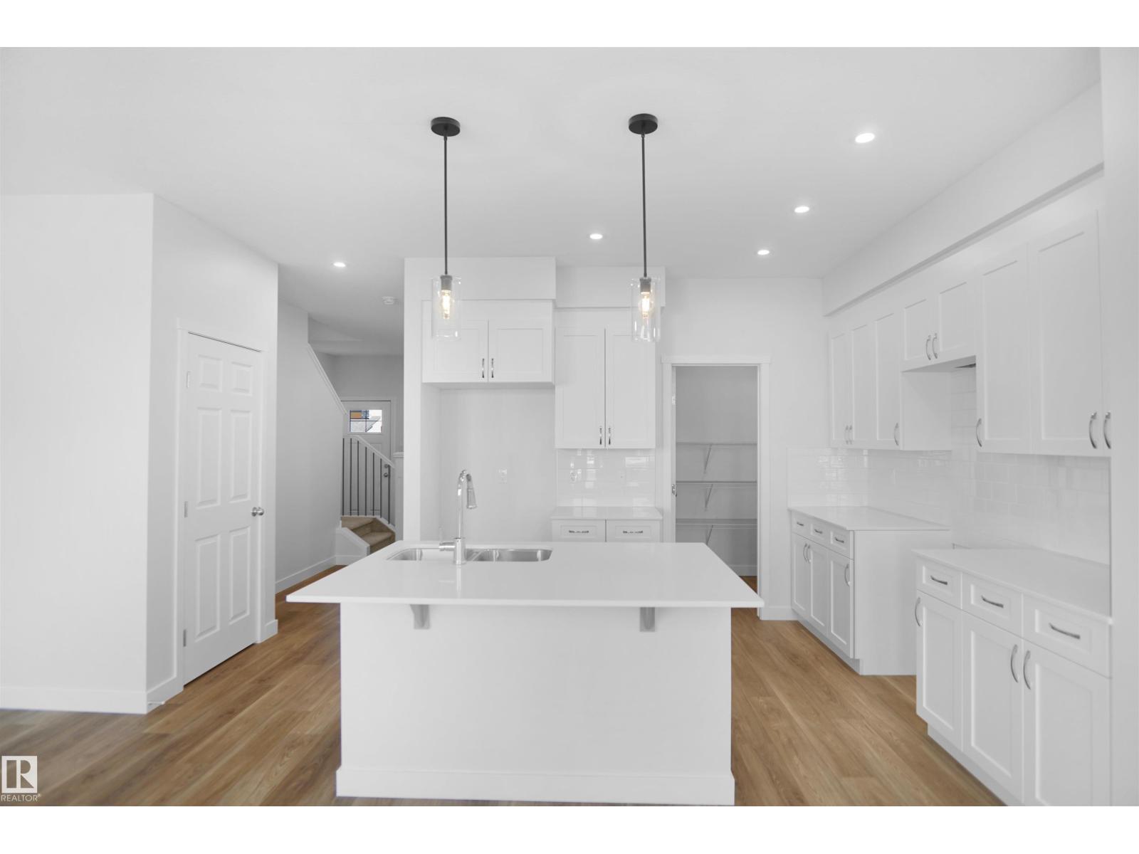 17628 4 St Ne, Edmonton, Alberta  T5Y 4E7 - Photo 13 - E4476816