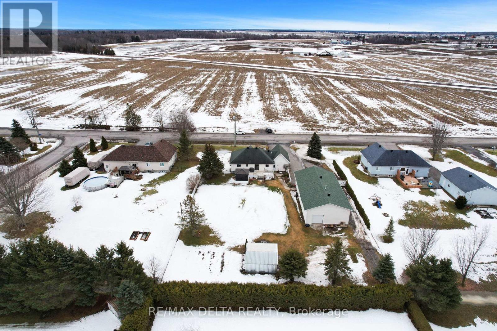 2031 Devine Road, Ottawa, Ontario  K0A 3H0 - Photo 37 - X12869296