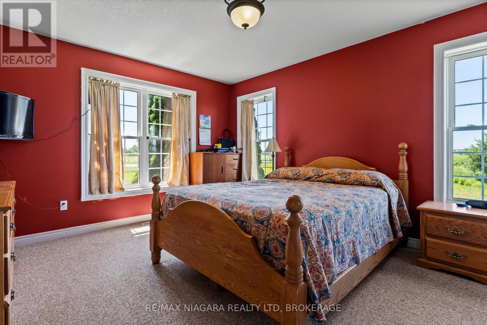 374 Niagara Stone Road, Niagara-On-The-Lake, Ontario  L0S 1J0 - Photo 19 - X12869264