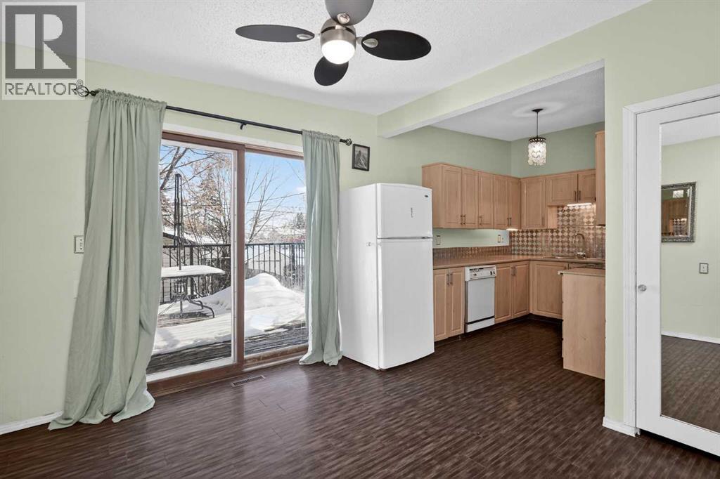 2240a 43 Street Se, Calgary, Alberta  T2B 1H5 - Photo 9 - A2290131