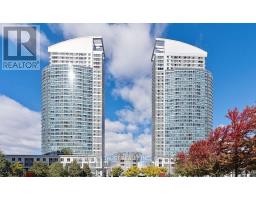 702 - 36 LEE CENTRE DRIVE, Toronto, Ontario
