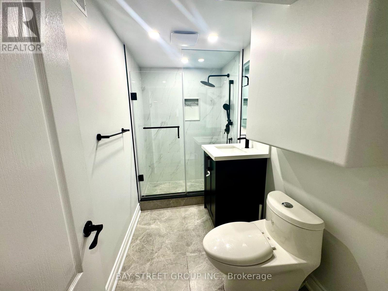 55 Taylor Road, Ajax, Ontario  L1S 2X5 - Photo 13 - E12869278