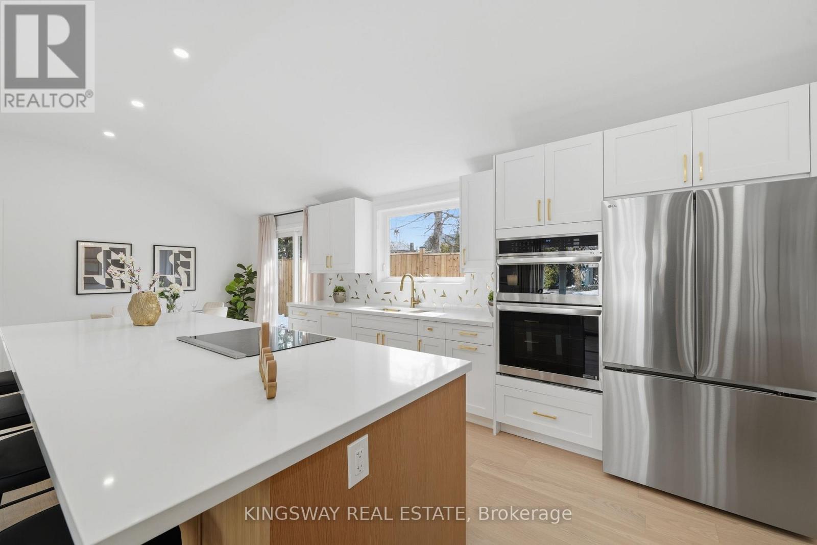 3 Reuben Street, Aurora, Ontario  L4G 2M1 - Photo 8 - N12869244