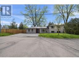 3 REUBEN STREET, Aurora, Ontario