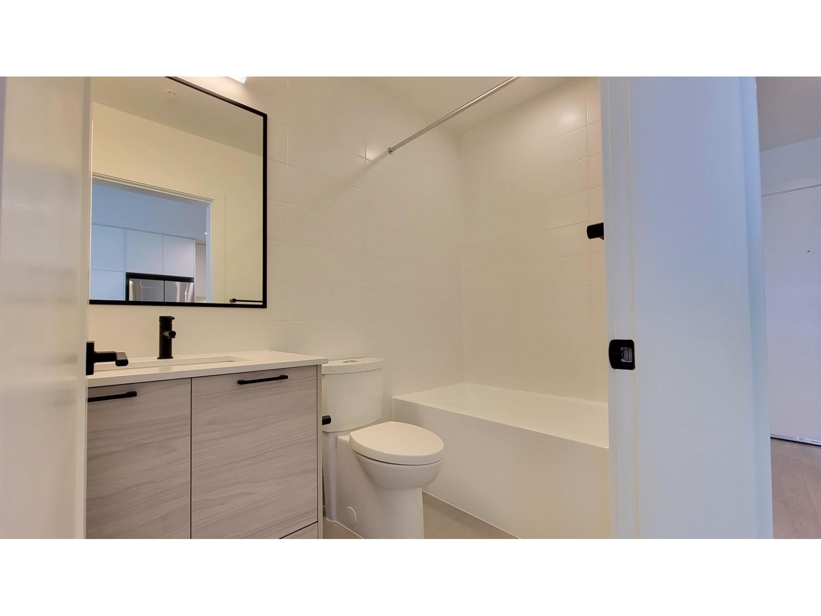 215 8380 200a Street, Langley, British Columbia  V2Y 3S5 - Photo 7 - R3098601