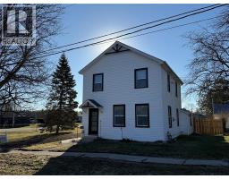2593 DURYEE STREET, Oil Springs, Ontario