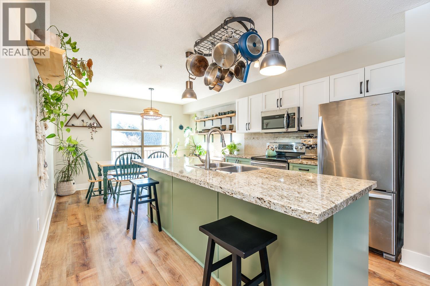 1198 Village Green Way, Squamish, British Columbia  V8B 0N5 - Photo 24 - R3096697