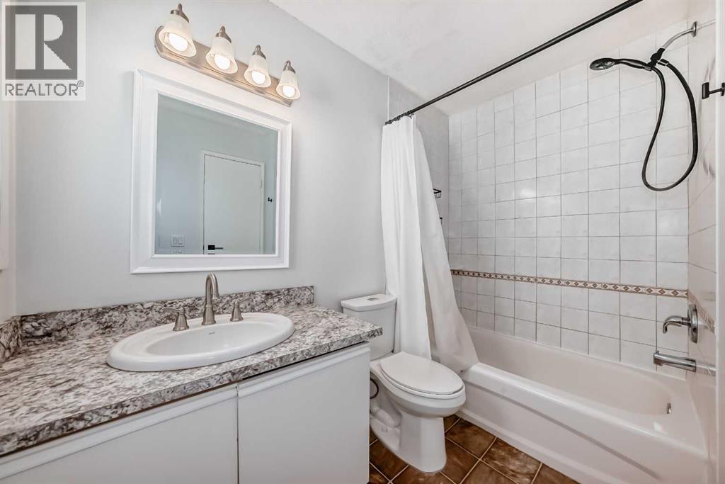 212 Cedarbrook Bay Sw, Calgary, Alberta  T2W 4R4 - Photo 33 - A2281430