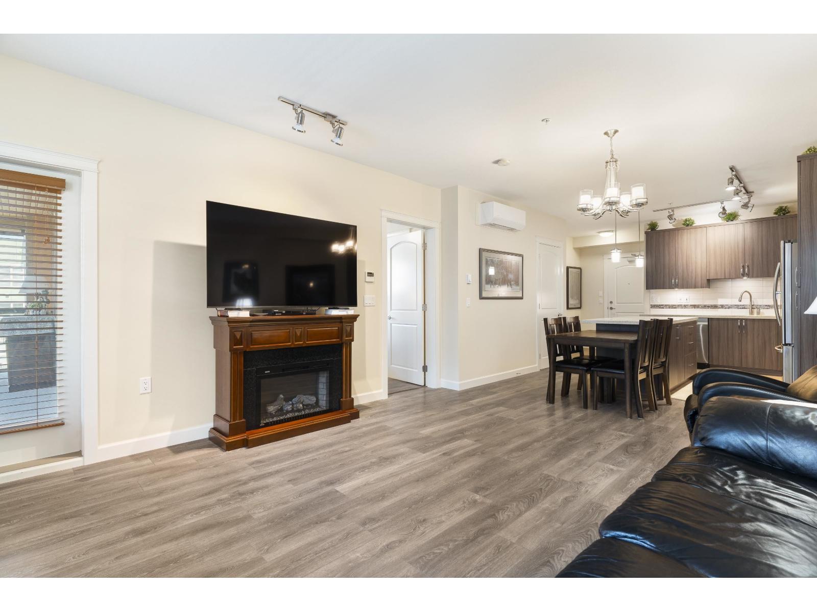 B422 20716 Willoughby Town Centre Drive, Langley, British Columbia  V2Y 3J8 - Photo 8 - R3098576