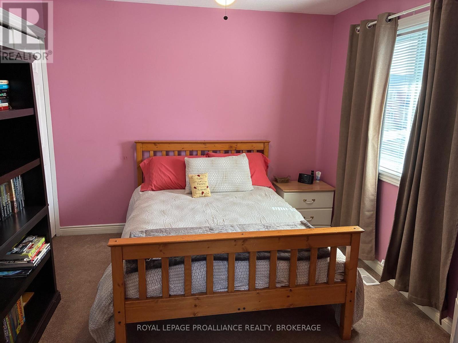 605 Fernmoor Drive, Kingston, Ontario  K7M 8K5 - Photo 15 - X12850970