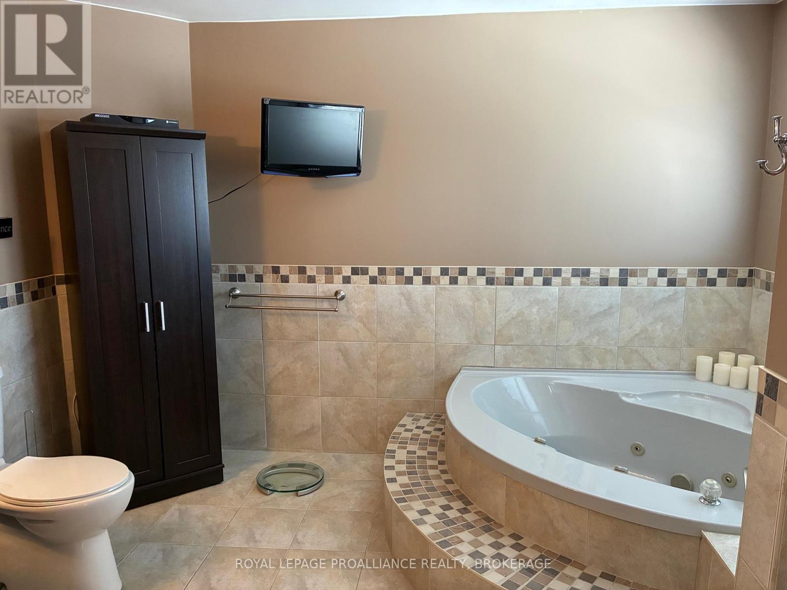 605 Fernmoor Drive, Kingston, Ontario  K7M 8K5 - Photo 13 - X12850970