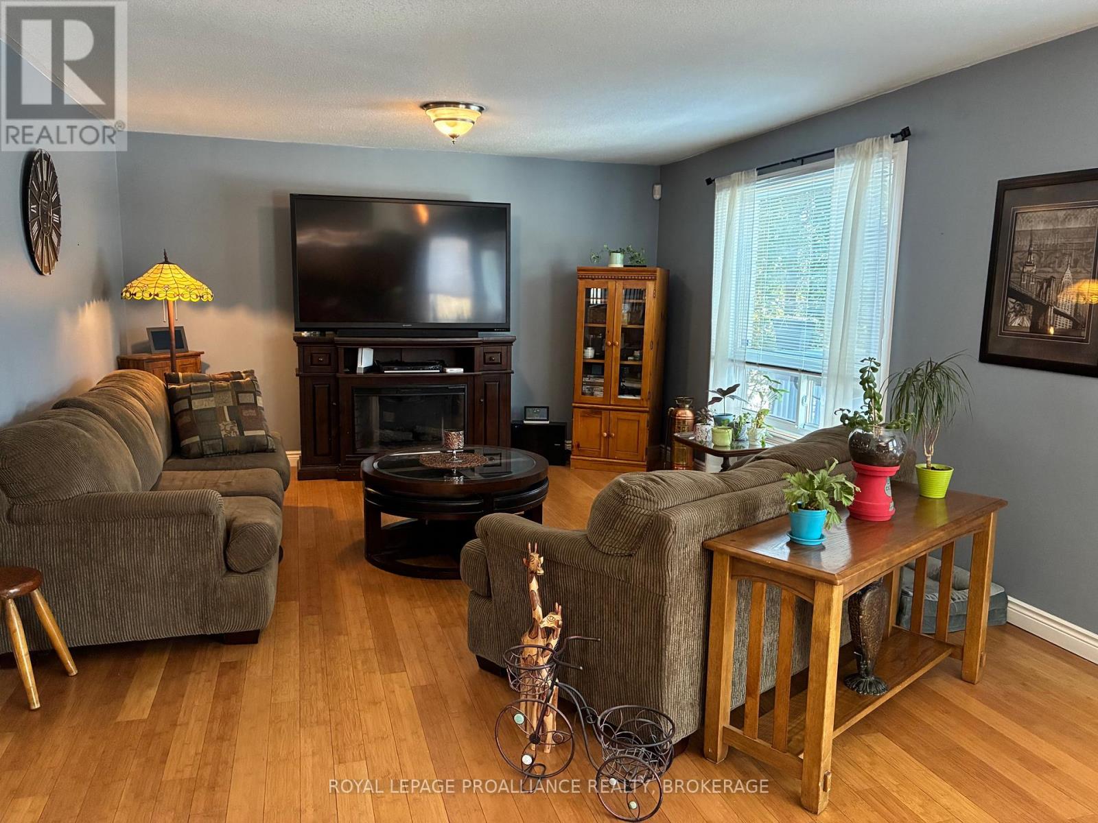 605 Fernmoor Drive, Kingston, Ontario  K7M 8K5 - Photo 9 - X12850970