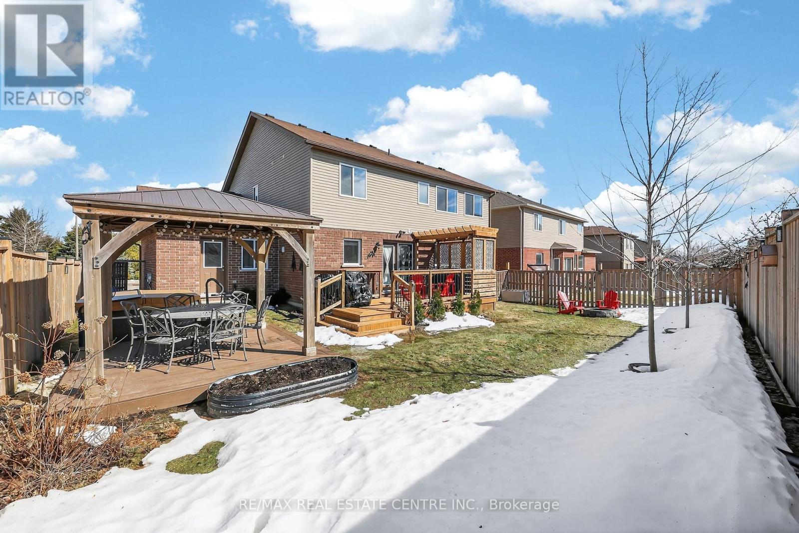 14 Sandringham Circle, Orangeville, Ontario  L9W 0A5 - Photo 48 - W12869334