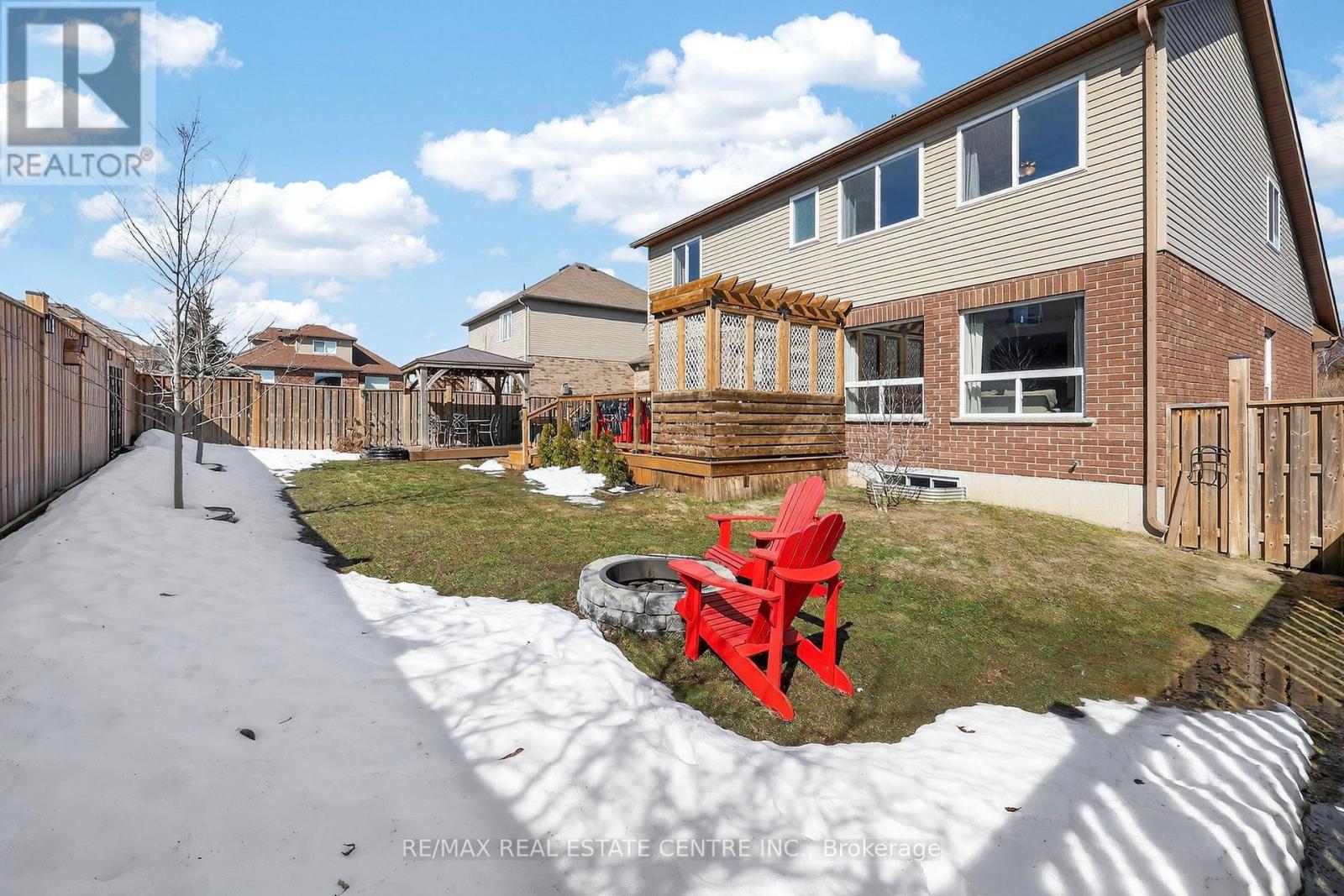 14 Sandringham Circle, Orangeville, Ontario  L9W 0A5 - Photo 49 - W12869334