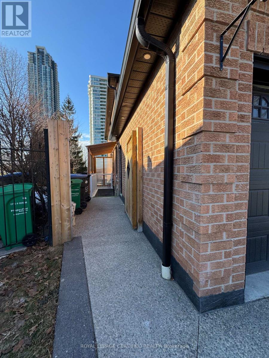 Unknown Address, ,     - Photo 2 - W12869336