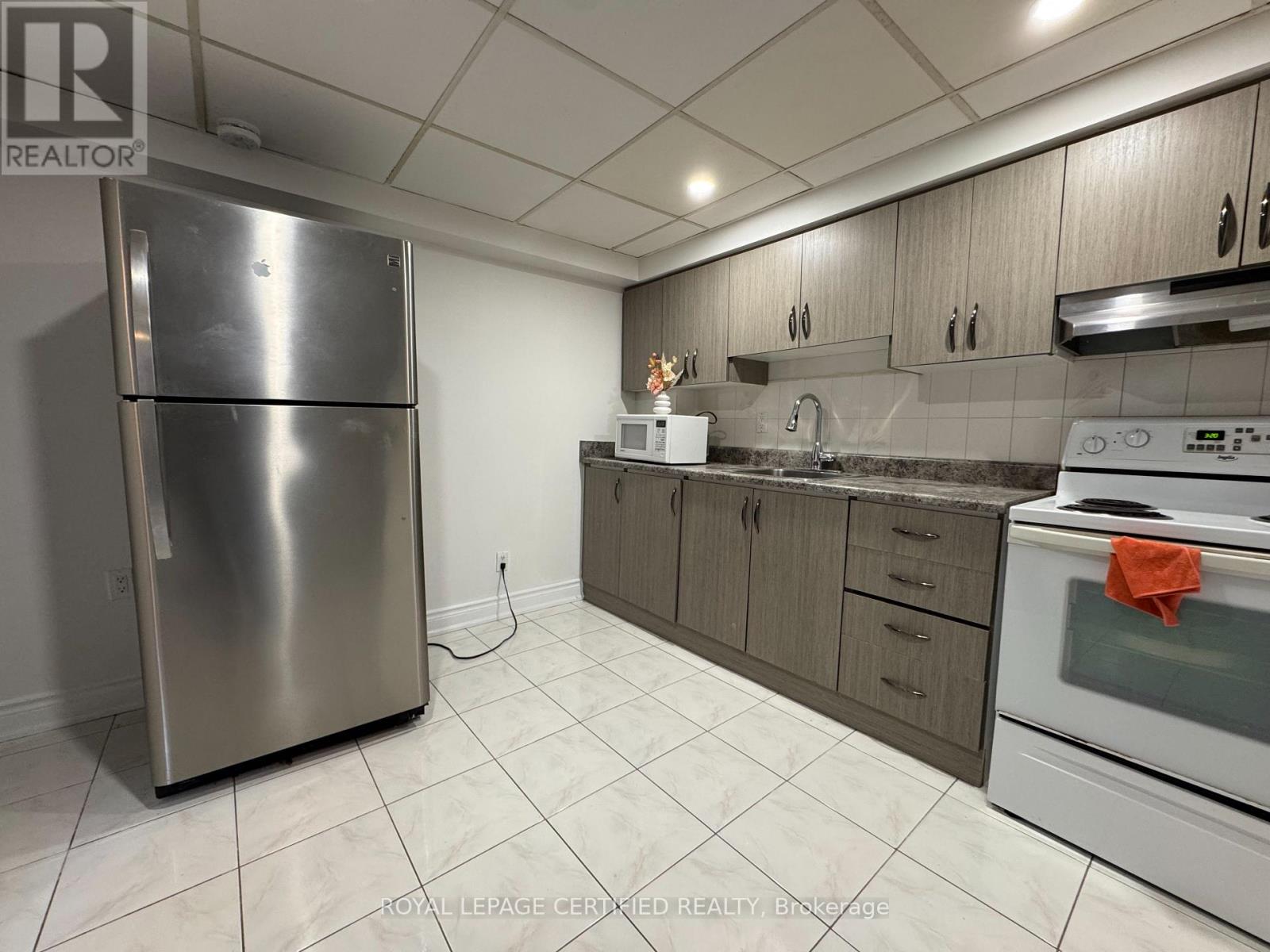 Unknown Address, ,     - Photo 6 - W12869336