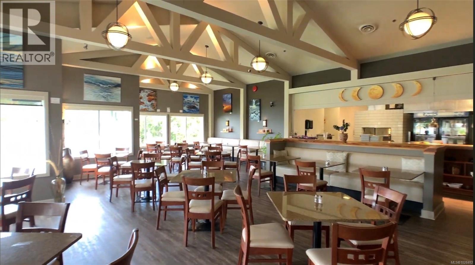 1 1600 Stroulger Rd, Nanoose Bay, British Columbia