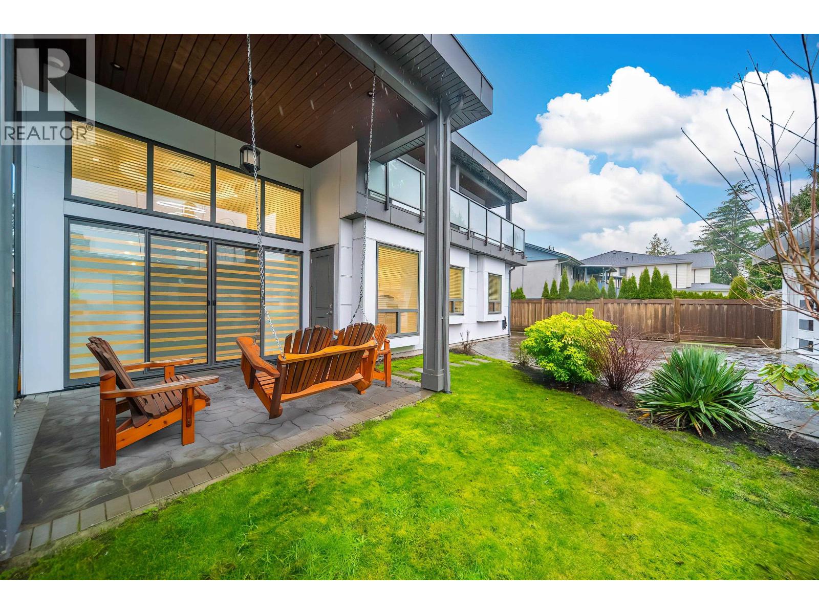 9631 Patterson Road, Richmond, British Columbia  V6X 1P8 - Photo 2 - R3098424