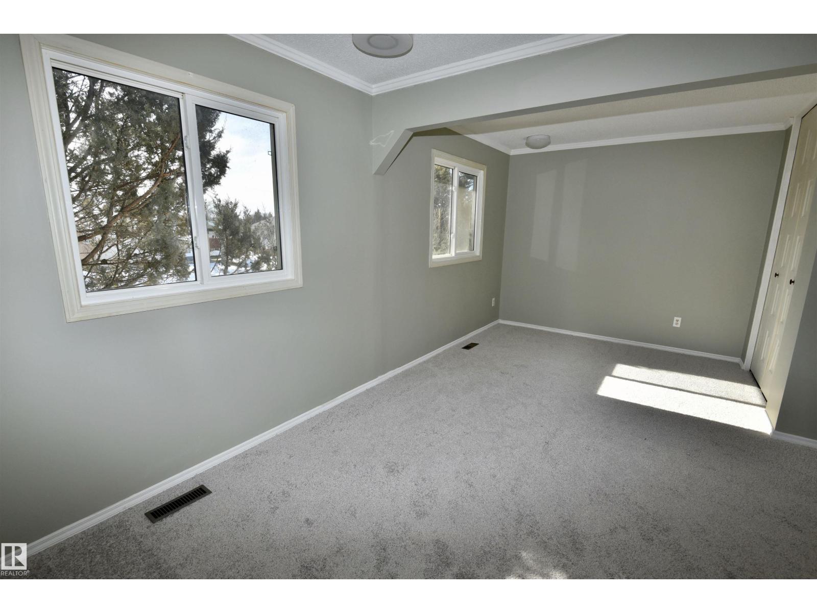 10212 168 Av Nw Nw, Edmonton, Alberta  T5X 2Z8 - Photo 8 - E4476800