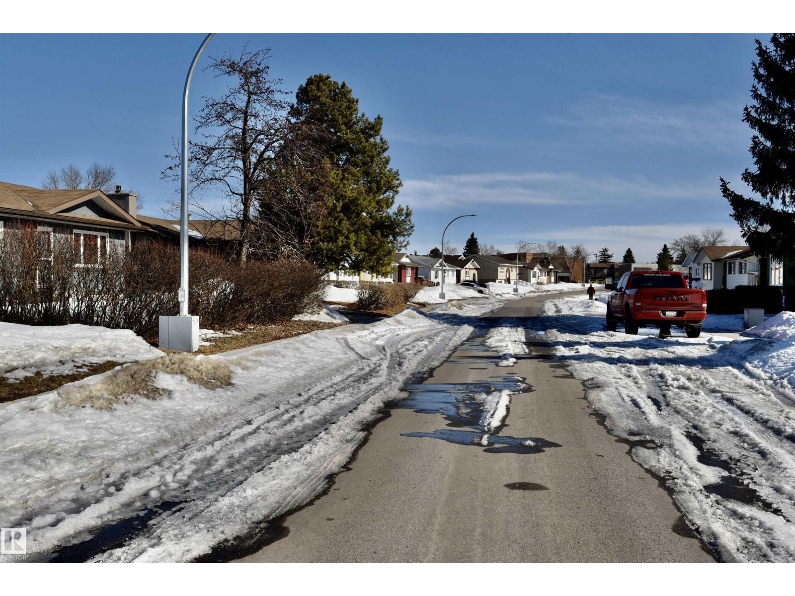 10212 168 Av Nw Nw, Edmonton, Alberta  T5X 2Z8 - Photo 31 - E4476800