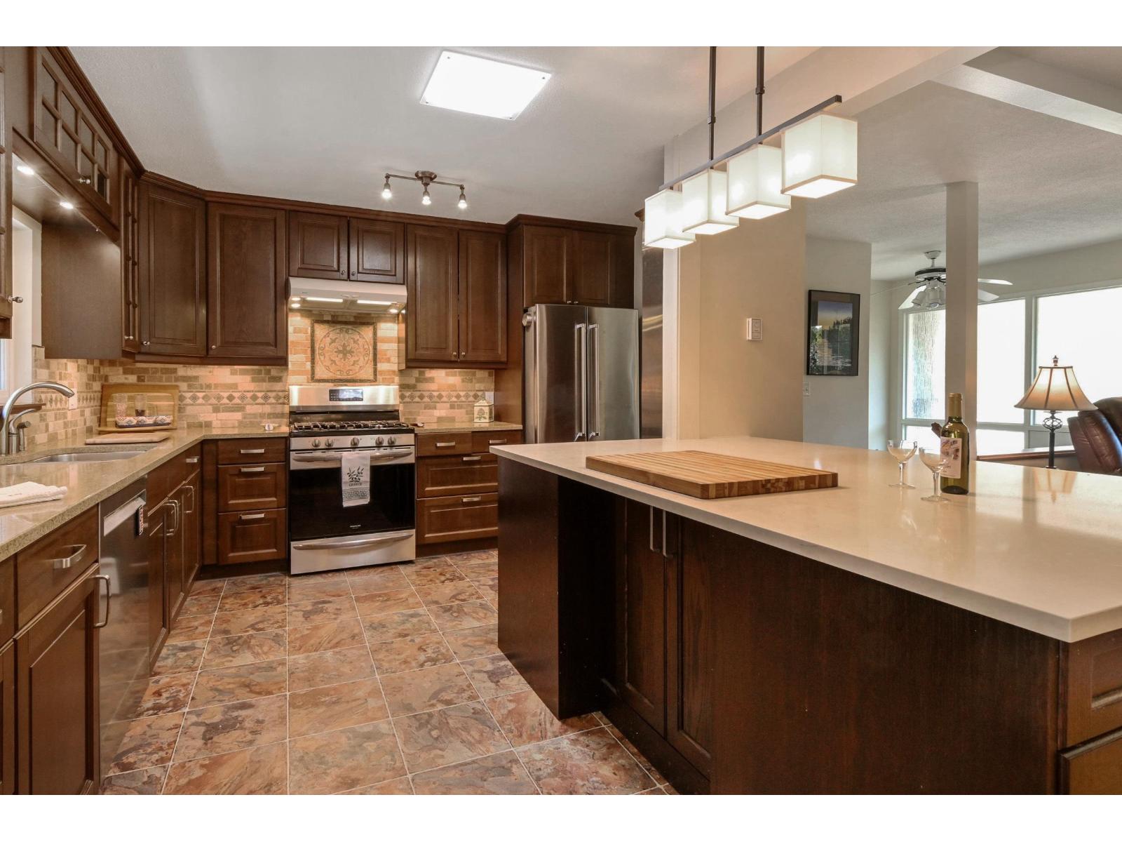 1857 126 Street, Surrey, British Columbia  V4A 3P4 - Photo 8 - R3098040