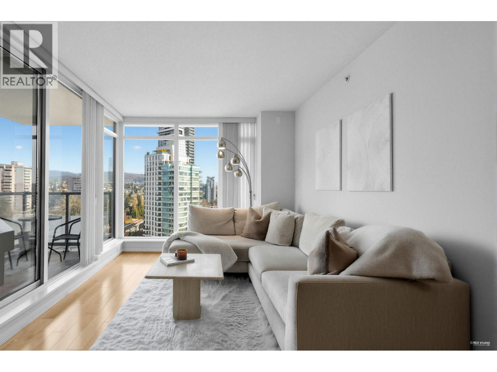 Listing Picture 23 of 23 : 2005 2133 DOUGLAS ROAD, Burnaby / 本拿比 - 魯藝地產 Yvonne Lu Group - MLS Medallion Club Member