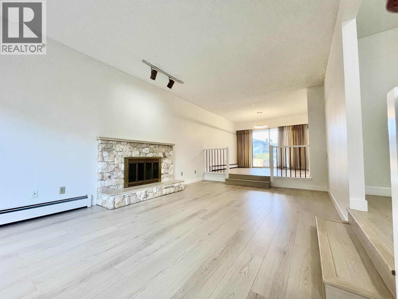 657 Poirier Street, Coquitlam, British Columbia  V3J 7M5 - Photo 7 - R3087039