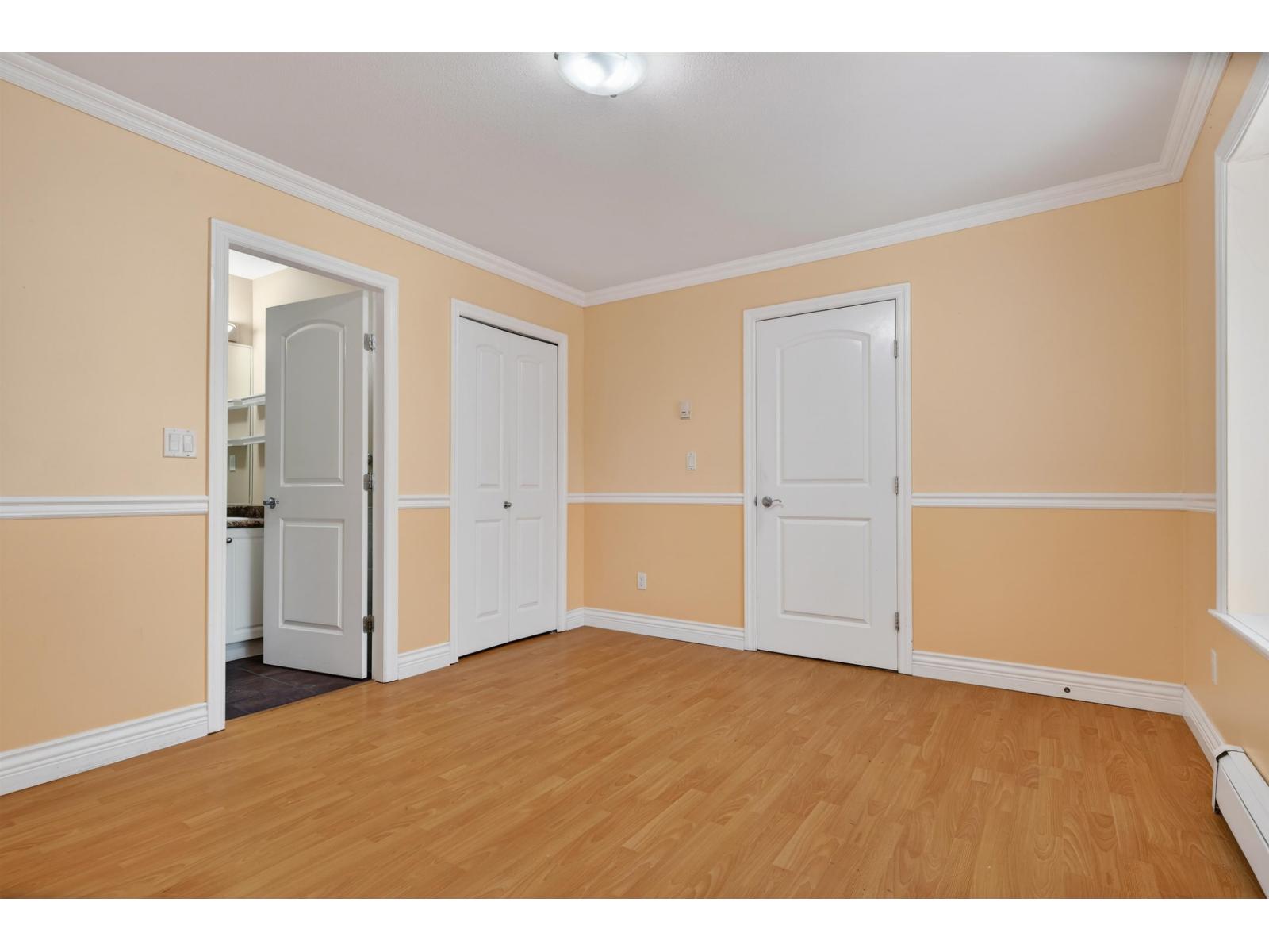 9766 130a Street, Surrey, British Columbia  V3T 5K4 - Photo 7 - R3098616