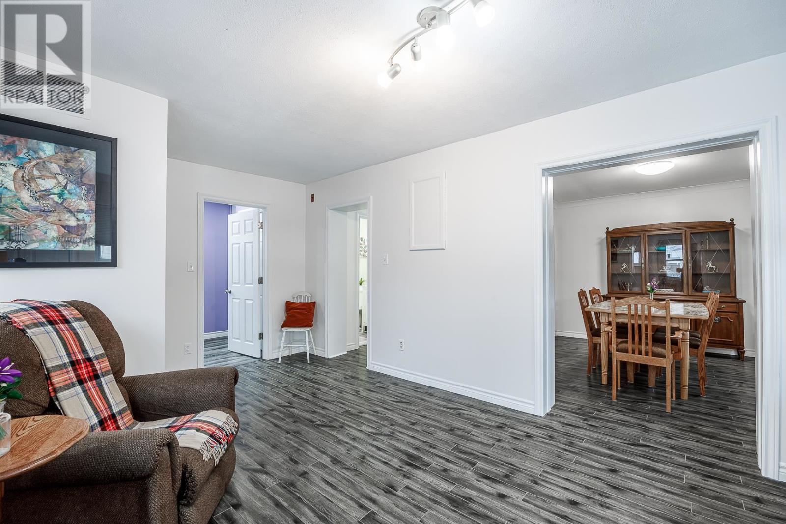 196 Macdonald Ave, Sault Ste. Marie, Ontario  P6B 1H5 - Photo 17 - SM260436